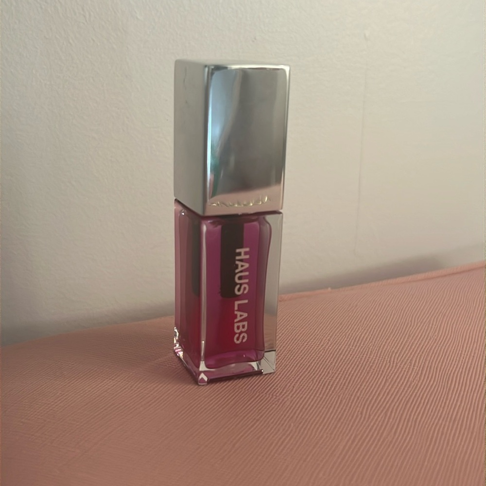 Haus labs lip oil shade Tint